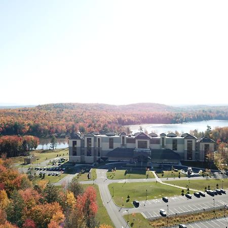 Yo1 Longevity & Health Resorts, Catskills Monticello Dış mekan fotoğraf